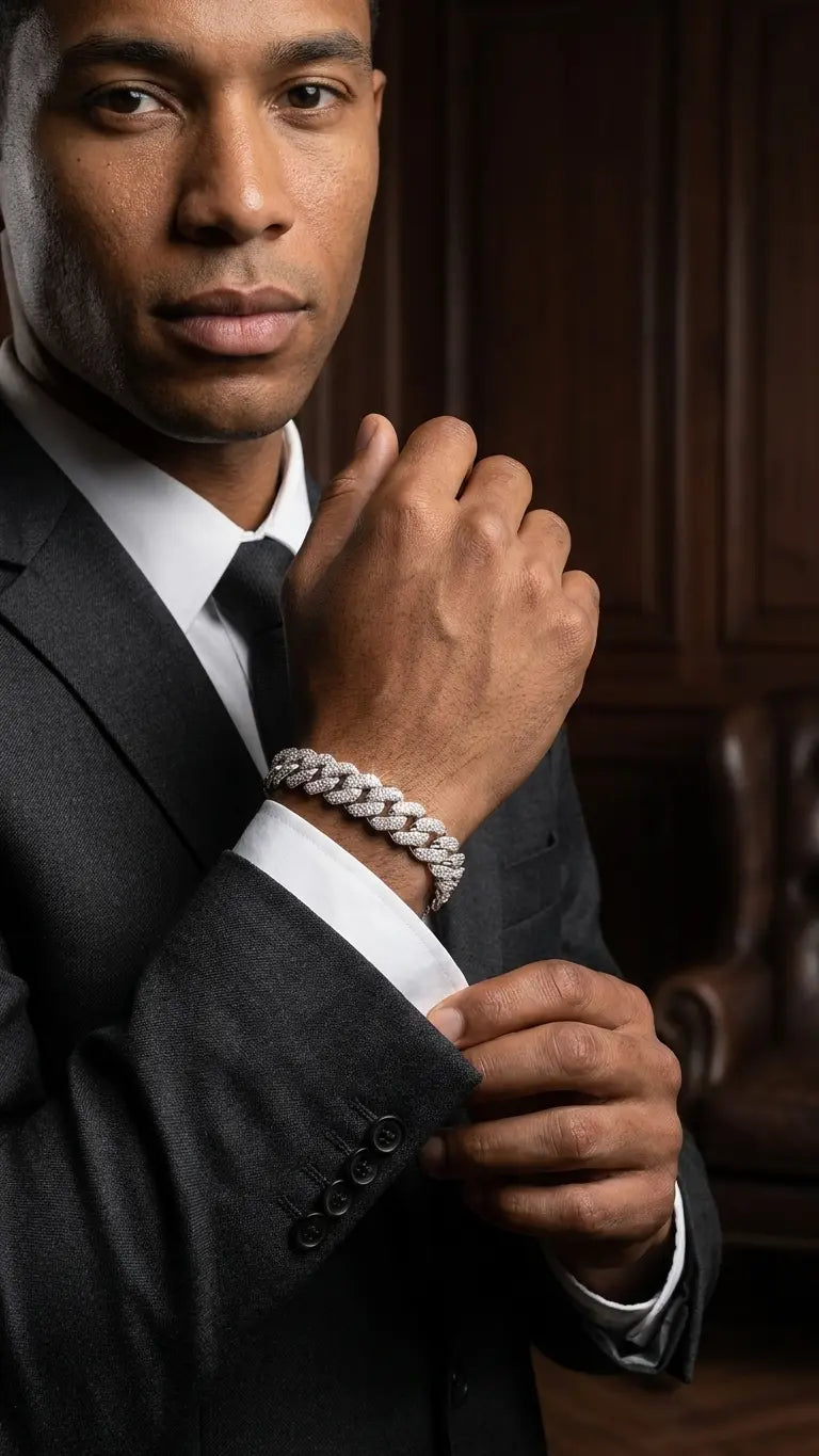 Bracelets - Vrayas & Co.